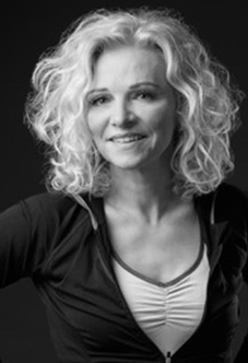 Stefanie Scheer, Massageterapeut · Nutritionist · PT på Rehabkliniken Stockholm